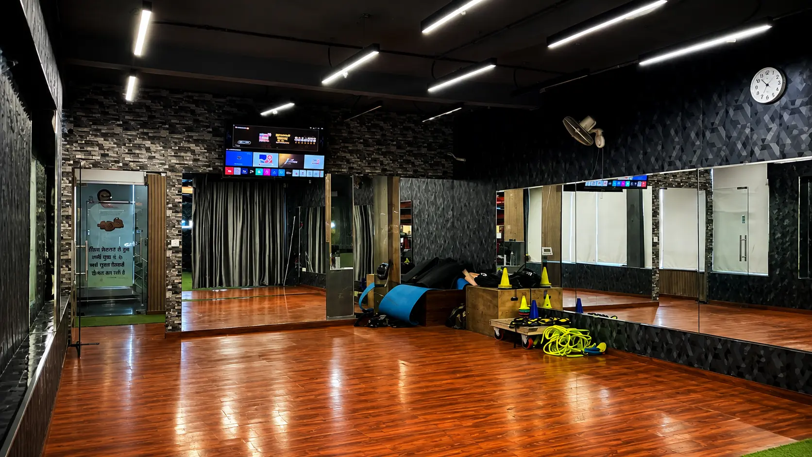 LEVELUP gym interior 5